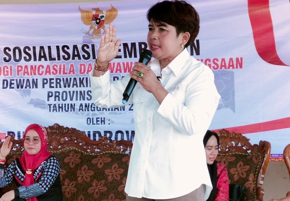 Sambut HUT RI ke-77, Legislator PDI-P Ingatkan Warga Pasang Bendera Merah-Putih