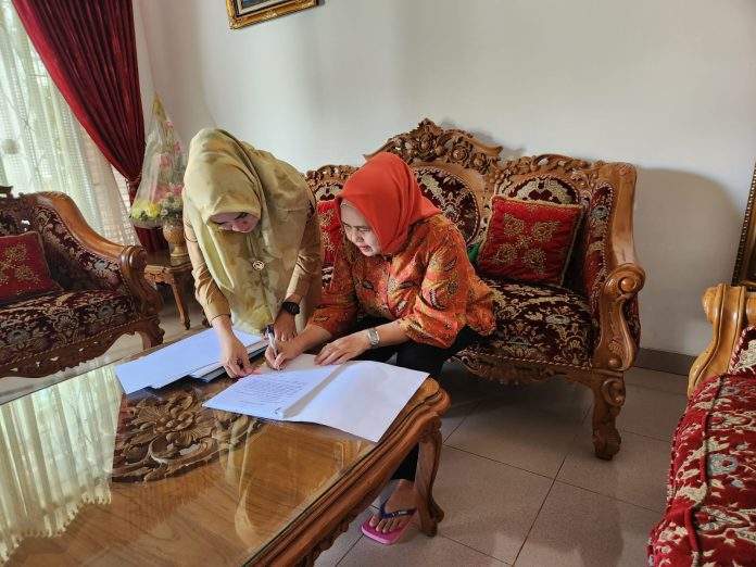 Sosok Nurhasanah Tokoh Perempuan Berprestasi