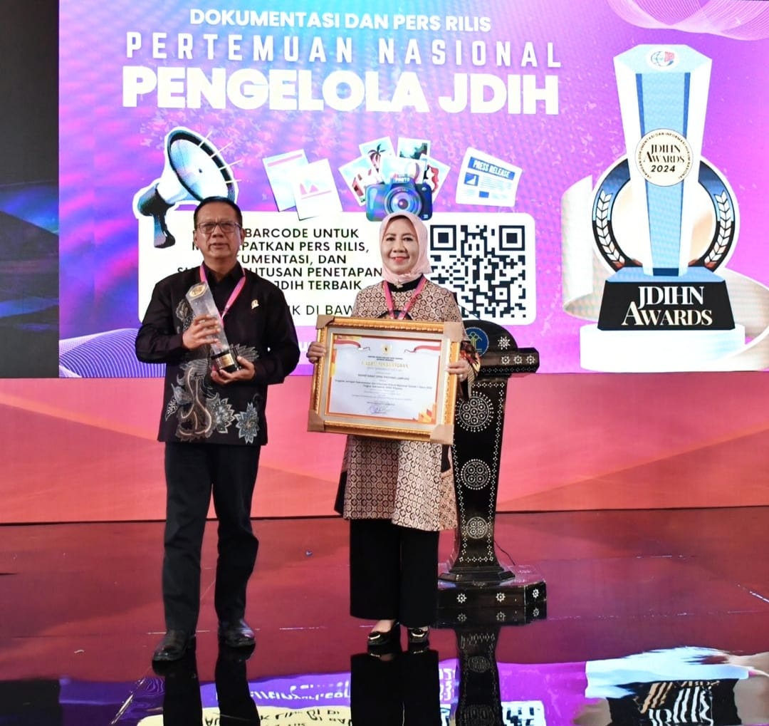 Sekretariat DPRD Raih Penghargaan JDIH