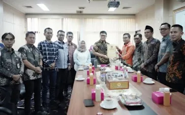 DPRD Terima Berita Acara dari KPU