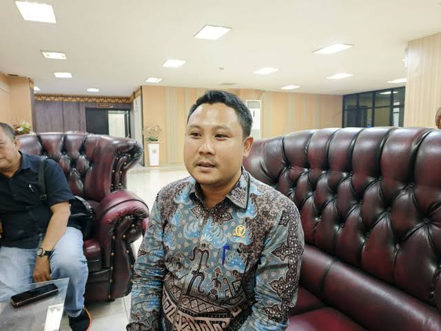 Legislatif Soroti Harga Minyak yang Kian Meningkat